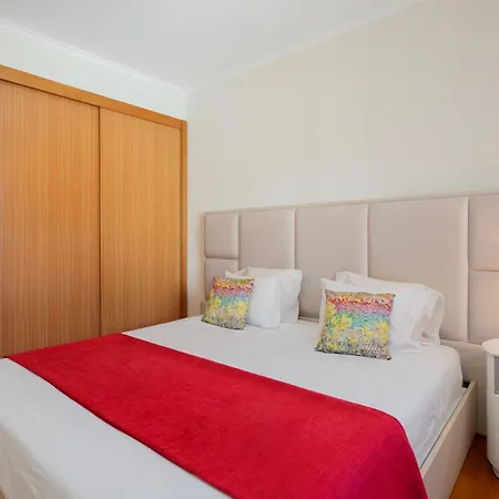 Strategic Sunset House By An Island * Santa Cruz (Madeira)