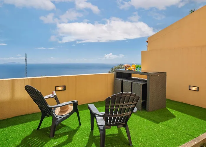 Strategic Sunset House By An Island 公寓 *